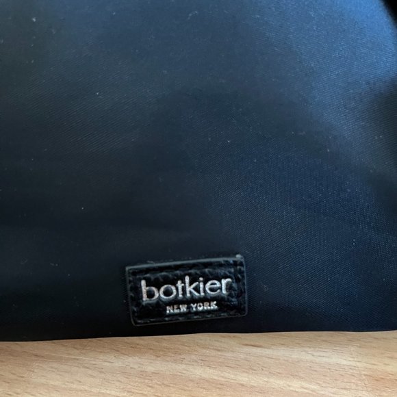 Botkier NY Backpack/purse - Picture 4 of 4